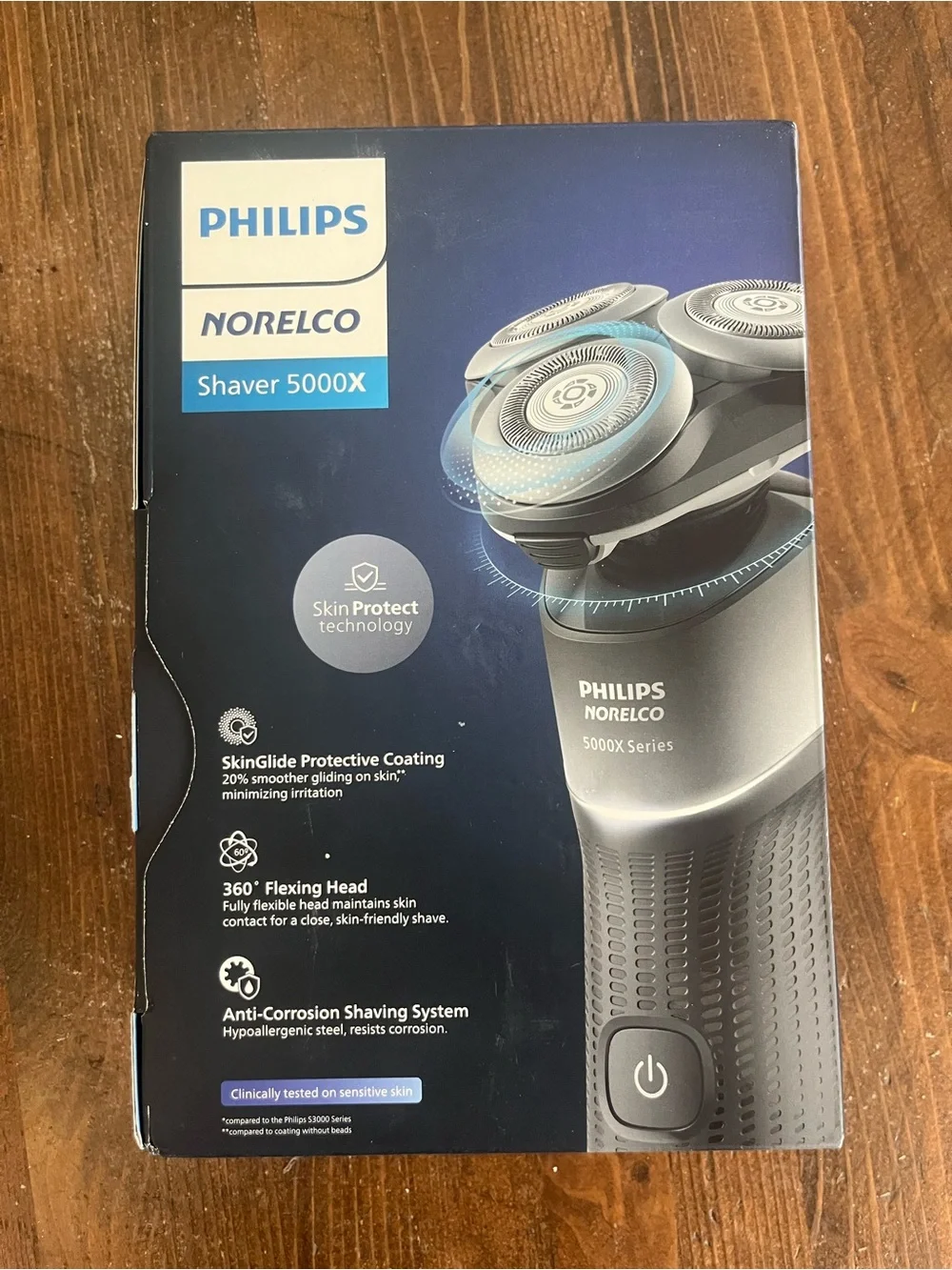 Philips Norelco Shaver 5000X - Black and Silver